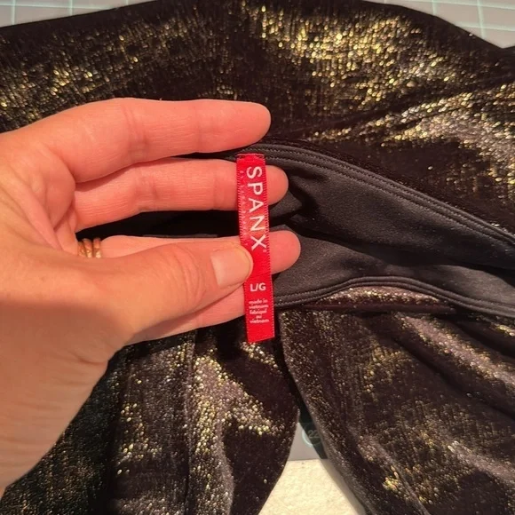 Spanx leggings, NWOT. Velvet and gold metallic. Sooooo classy and stunning. - Picture 6 of 8